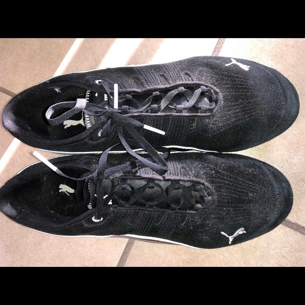 PUMA Etoile Womens sneakers size 9. Like new